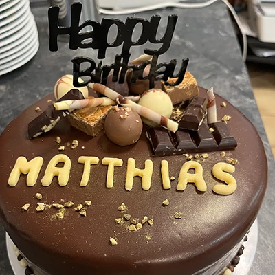 Nussknacker Hochzeitstorte Nr. 118